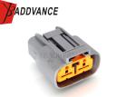 Sumitomo DL Sealed 2 Way Automotive Connectors 7.8MM(305) 2WF SLD HSG 6195-0060