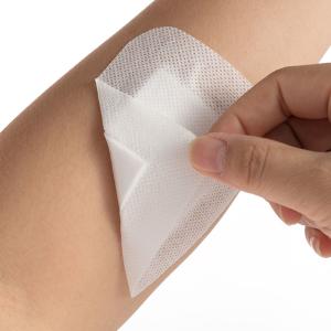 China Air Permeable Medical Adhesive Wound Dressing Bandage Non Woven Two Sizes Mixed wholesale