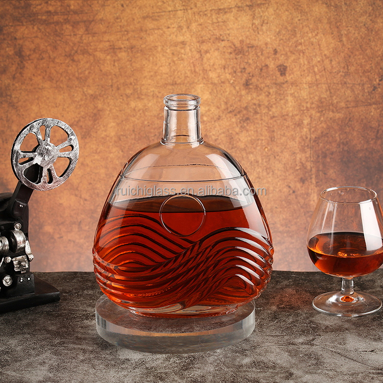 Transparent Vodka Bottles in Super Flint Glass for Brandy at and Embossed Design