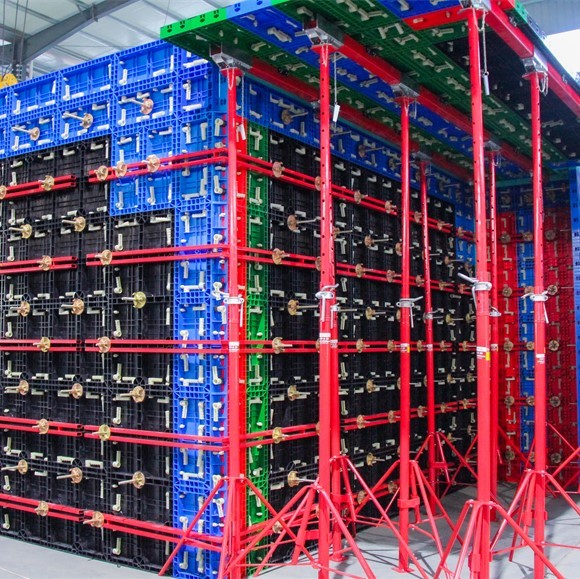 Customized Construction Plastic Formwork 18mm 1200x2400mm Concrete Formwork Panels