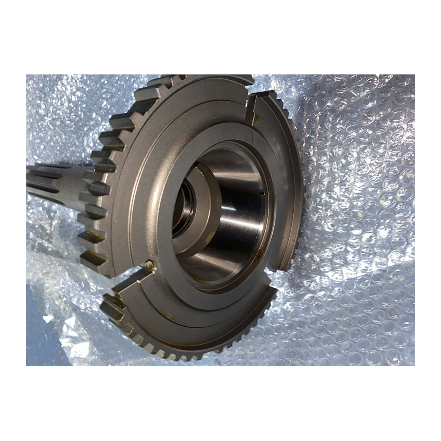 HAOJUN Gearbox Input Shaft 1356 302 103 Manual Transmission Parts For 16s2230 16s2231
