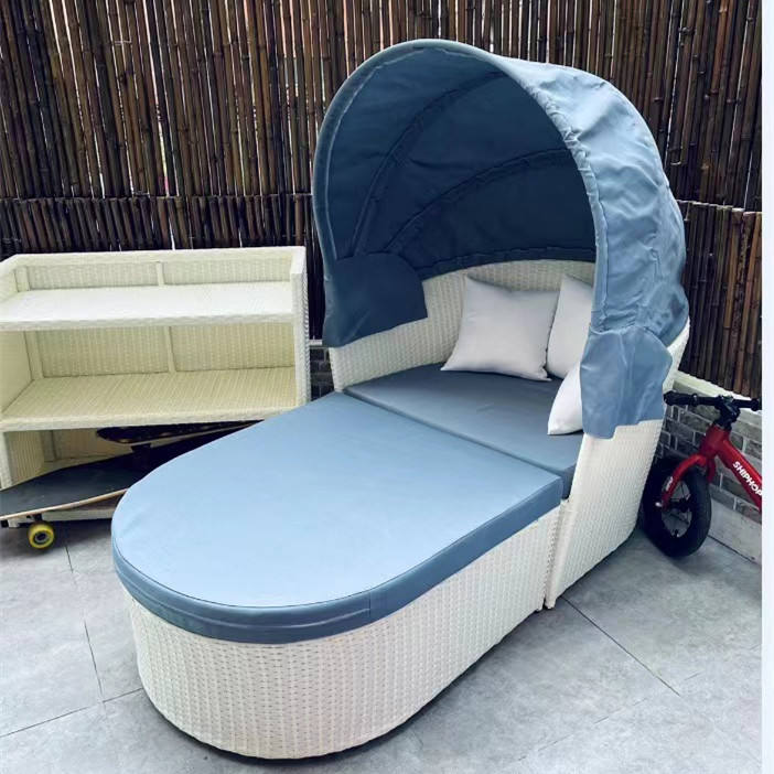 Balcony Beach Chaise Lounges Woven Rattan Round Sun Lounger