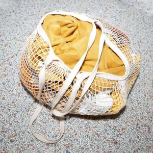 China Reusable Grocery Mesh Bags Organic Cotton String Shopping Bags Produce Net Bags with Long Handle for Fruit Vegetable wholesale