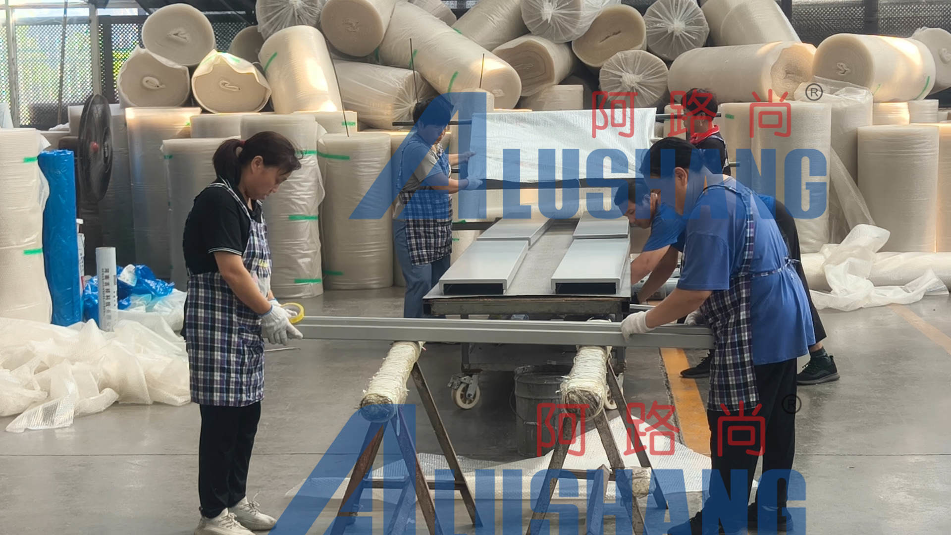 1.22 X 2.44m Signage Waterproof Wooden Aluminum Composite Panel 4MM