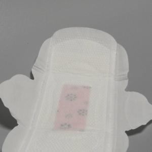 China Wingness Long Dry Surface Disposable Soft Natural Sanitary Pads wholesale