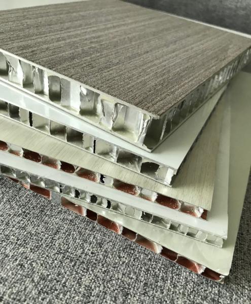 Decorative U Baffle Aluminum Panel Ceiling Wooden Grain Coated Suspended