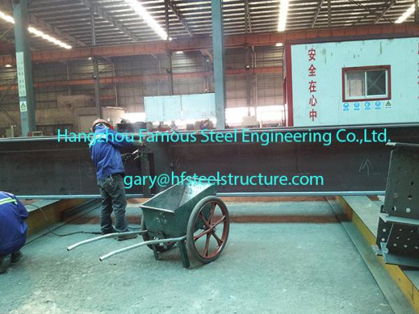 Quality Fabricating Pre Engineered Commercial Steel Buildings With H Section Pillars / Beams for sale