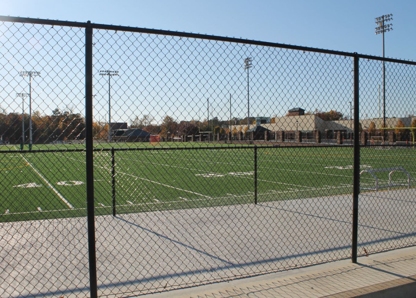 Galvanized PVC Coated 6ft High Chain Link Fence Rustproof Diamond Hole