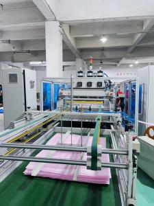 China Fully Automatic Non Woven Bag Making Machine Displays Abnormal Out-Of-Feed Operation And Automatically Stops The Drive on sale