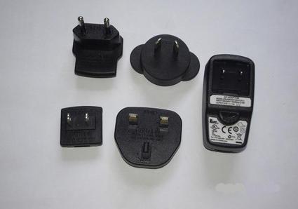 EU, UK, US, CH, AU plug 2.8V - 12V DC , 100V - 240V AC Universal USB Power