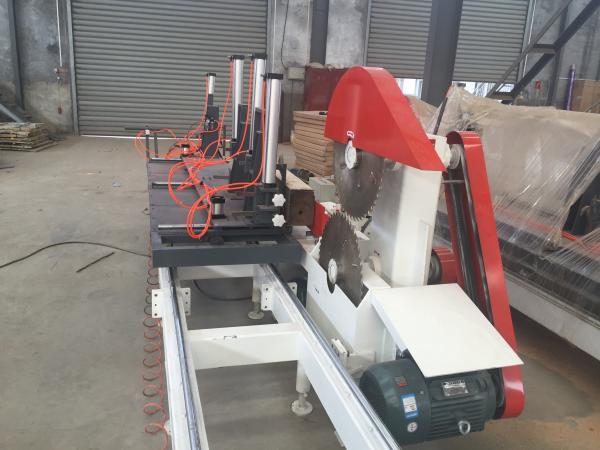 CT2000 Round Log Table Circular Sawmill Twin Blades With Carriage