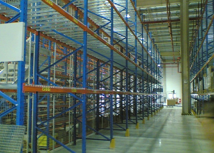 Heavy Duty Pallet Warehouse Racking / Metal Storage Shelves