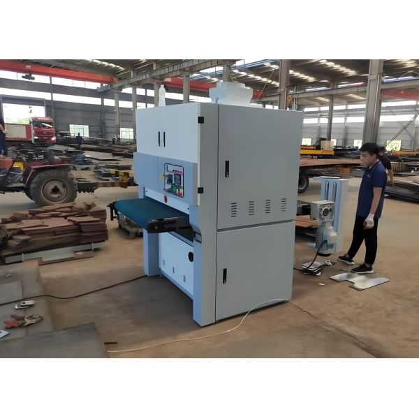 Model BP1000 CNC Metal Plate Surface Finishing Machine Surface Eliminating Burrs