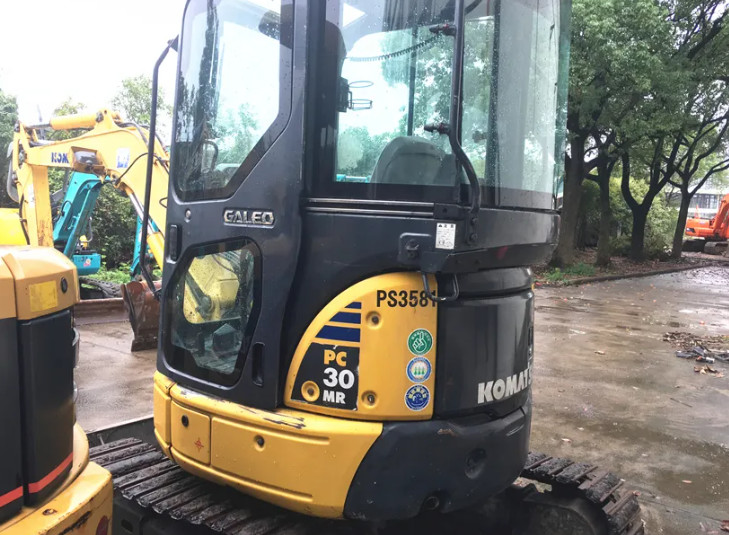 Used Mini Construction Machine Diggers Komastu PC30 3 Ton Small Excavators
