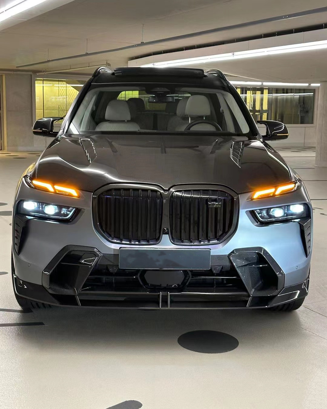 For BMW X7 Carbon Fiber Hood X7 Upgraded LD-style Carbon Fiber Hood Engine Cover Body Kit