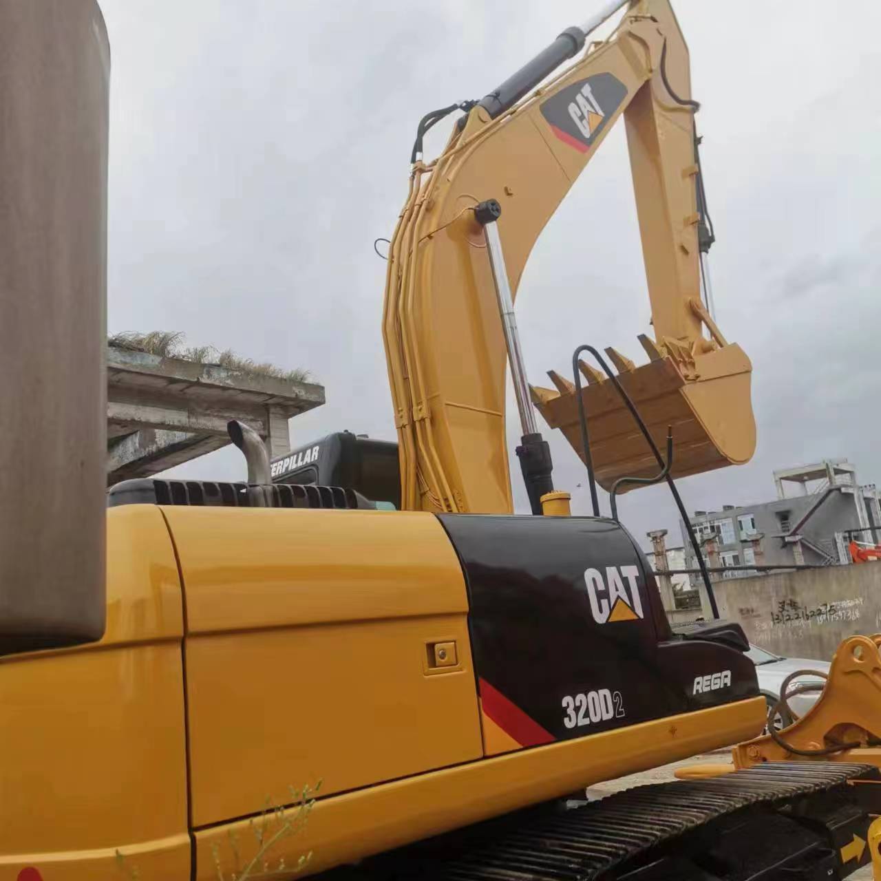 21 Ton Operating Weight 320D Excavator 103 kW Power for Heavy-Duty Construction Work