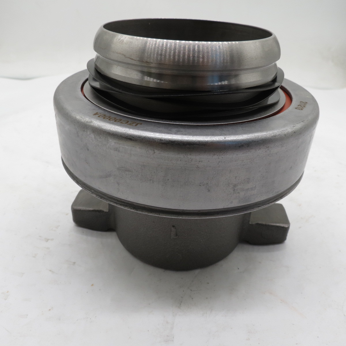 Clutch Bearing Gearbox Release Bearing CT5737F0 1602-15811 5801363745 86cl6395FO Clutch Release Bearing