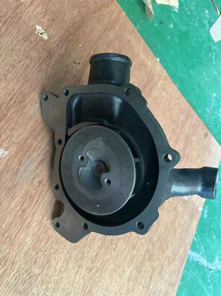 ME035138 ME075046 ME075132 Engine Water Pump For MITSUBISHI 6D14 6D15 6D16 6D17