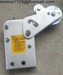 Safety Lock for ZLP Suspended Powered Platform Window Cleaning Gondola