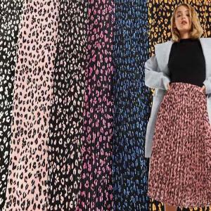 China Medium Weight 150cm Polyester Pleated Crepe Fabric Leopard Printed Fabric wholesale