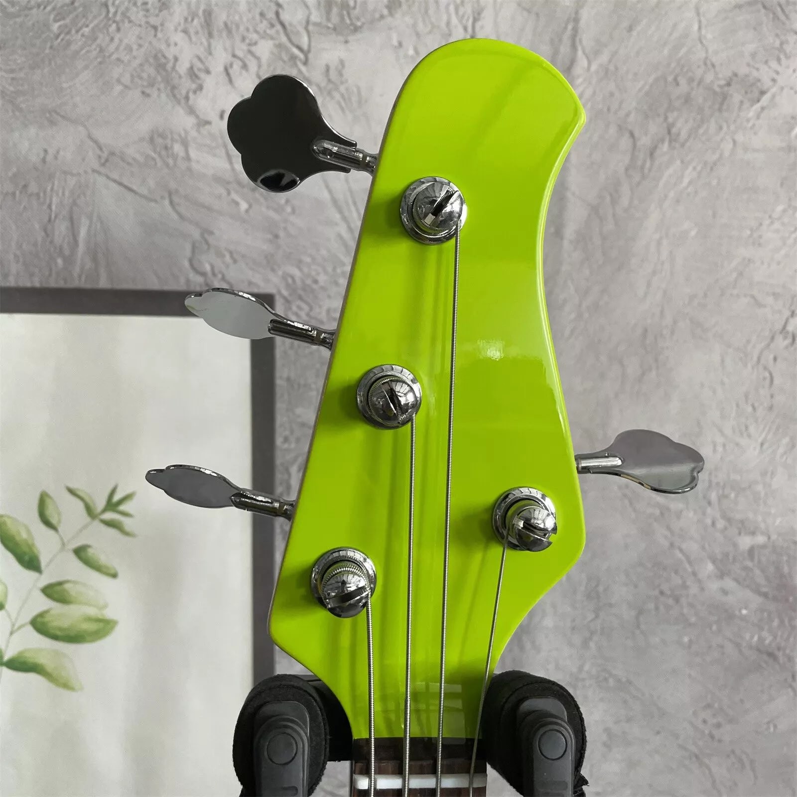 Custom 4 Strings Stingray Electric Bass Guitar in Green with White Pickguard Rosewood Fretboard