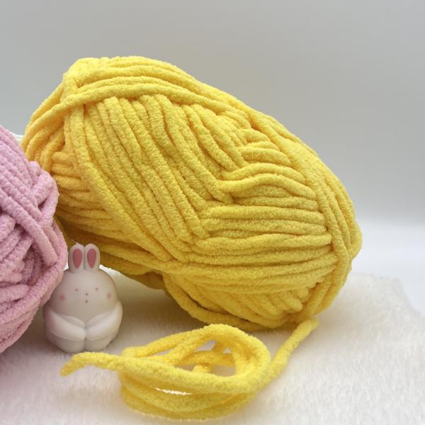 Baby Blanket 100% Polyester Chunky Chenille Yarn For Hand Knitting
