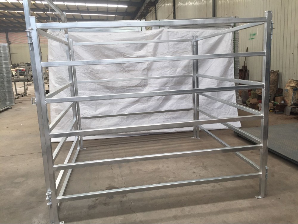 Galvanized cattle panel