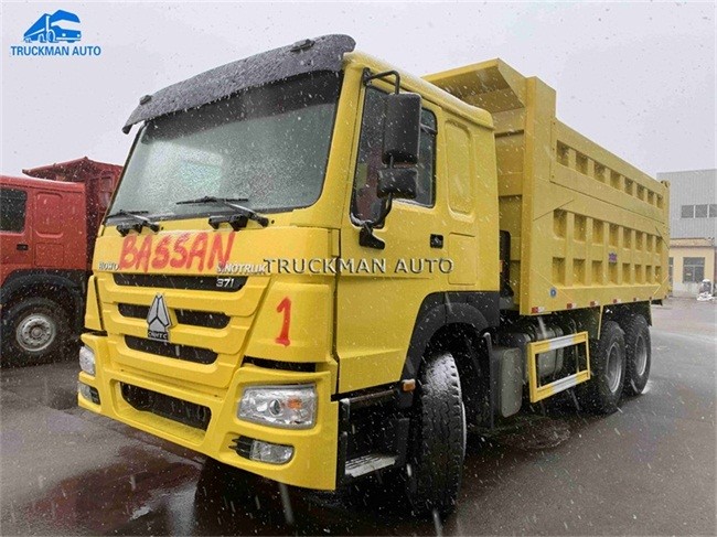 Sinotruk Howo Used 10 Wheeler Truck High Strength Steel With 18m3 New Cargo Box