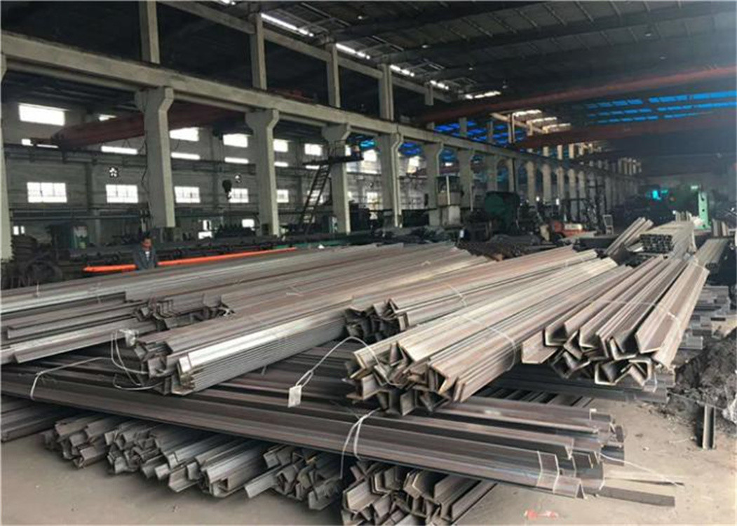 Decorative Stainless Steel Profiles Corner Skirting Metal 8mm