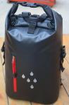 25L Waterproof Dry Bag Roll Top Backpack Tear Resistance OEM Accept