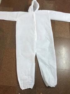 China Anti Static Waterproof Disposable Overalls , Single Use Full Body Protection Suit wholesale