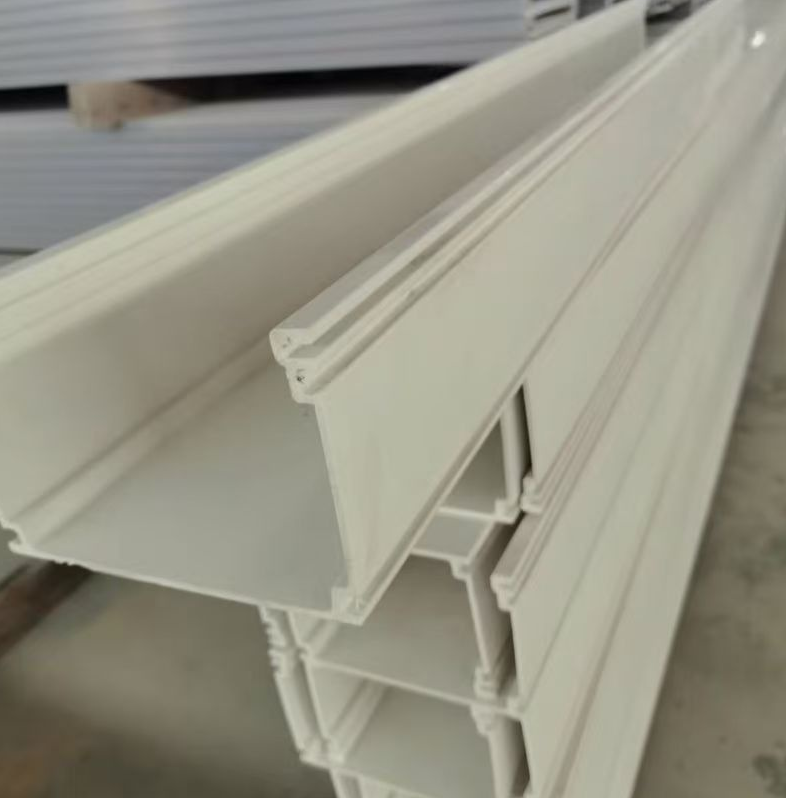 Lightweight 30x20mm Pvc Cable Tray With Cover