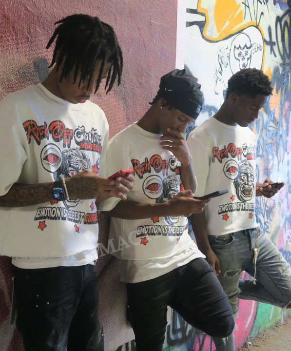 1000 Custom Cotton Round Neck Hip Hop Graphic Tshirt Y2k 3d Print Acid Wash Oversized Heavyweight Cropped Boxy T Shirt Men