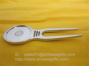China Metal golf repair pitchfork, metal golf repair divot tool with custom logo ball marker, on sale
