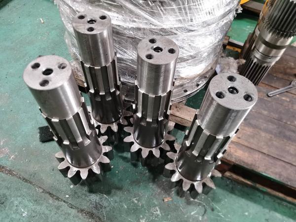 CNC Machined Transmission Gear Shaft For Automotive Industry With Quenching Heat