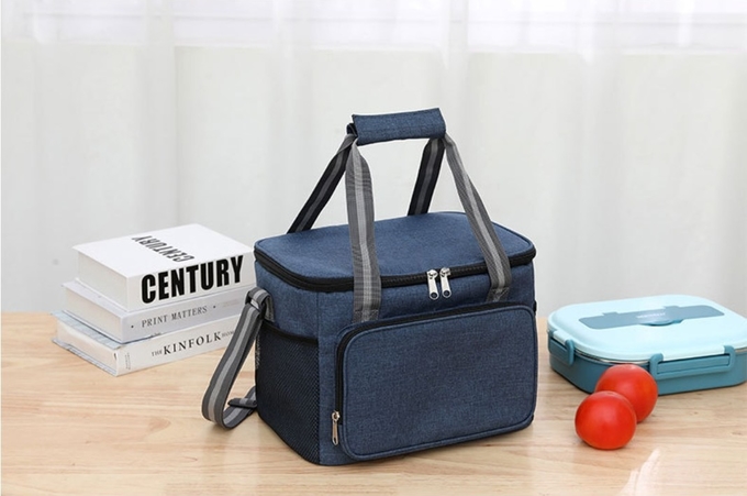 Customizable Insulated Lunch Bags For Food Storage Leak Proof 15L Blue