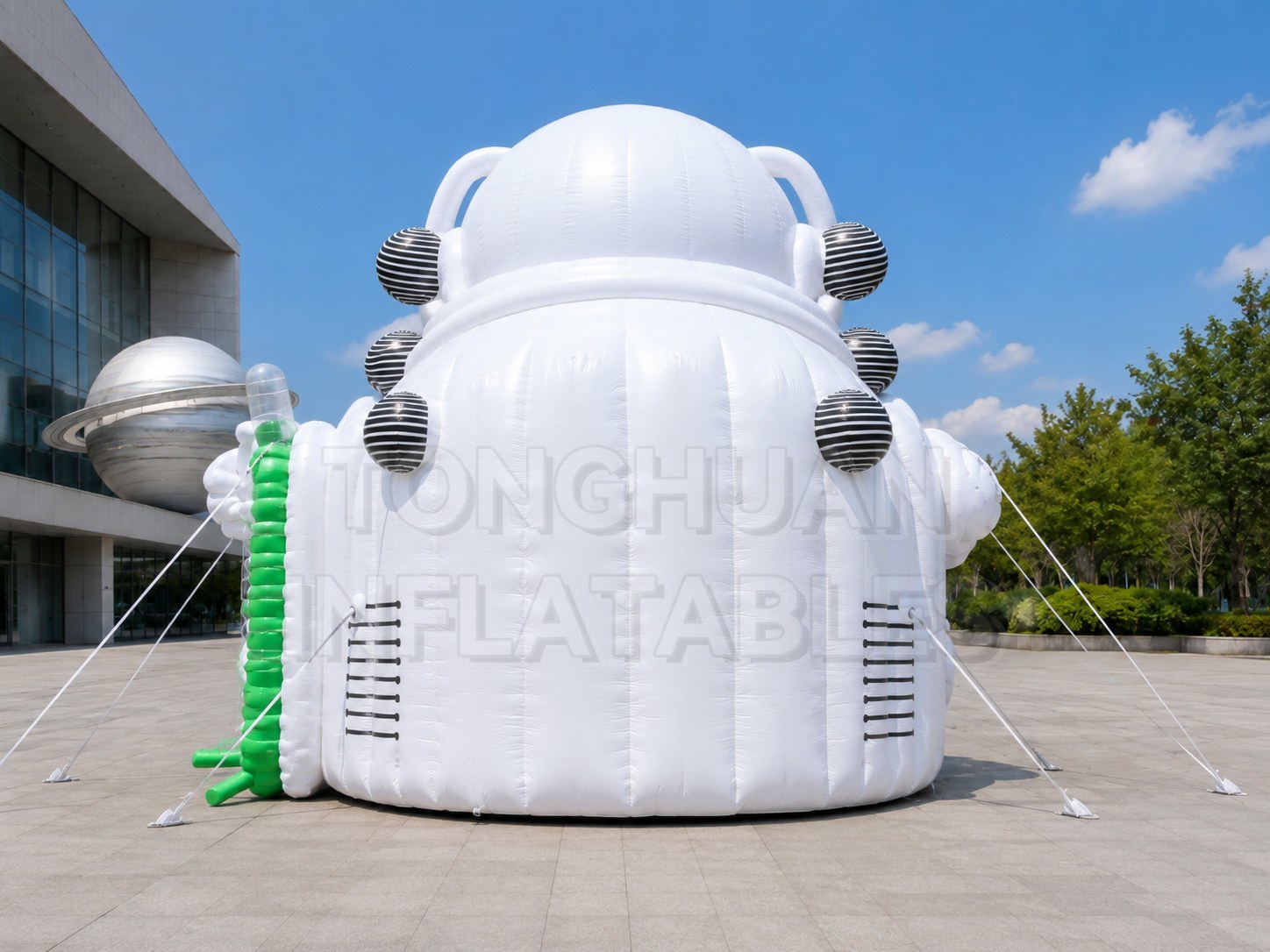 Custom Space Theme Inflatable Tent with Walk Through Astronaut Entrance for Festivals and Promotions