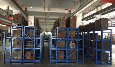  Die mold rack is mainly used to store various mold items. The top can be equipped with a mobile hoist (manual or electric), and the bottom of the drawer is provided with a roller track, which can still be pulled with a small force after being loaded. The additional positioning safety device is safe and reliable. It's divided into light mold rack and heavy mold rack according to the carrying capacity.