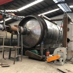 China Pyrolysis Machines for Converting Small Waste Plastic to Diesel Fuel Oil 380V Voltage wholesale