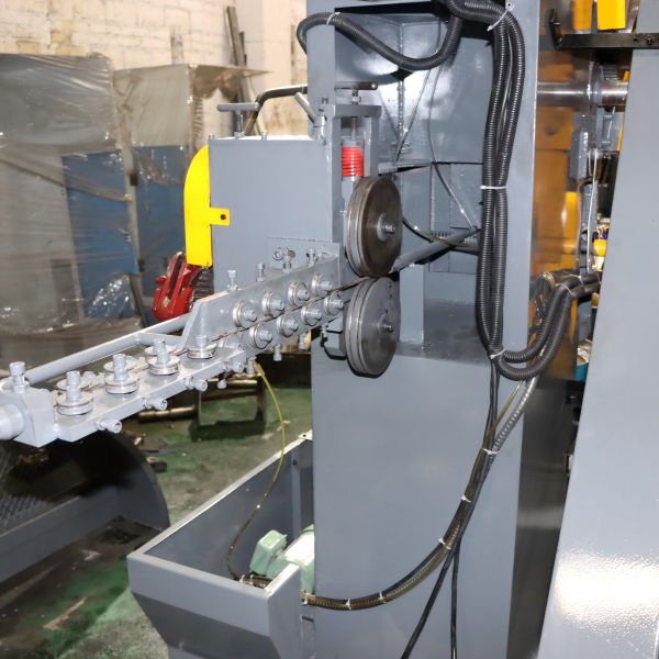 Small Gearbox Thread Rolling Machine Fully Automated Stable Operation HELING Machinery