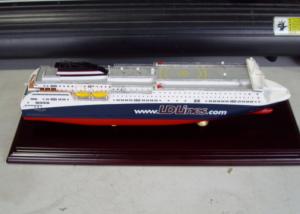 China Ld Lines  Cruise Container Ship Models With Acrylic Material Pedestal Material wholesale