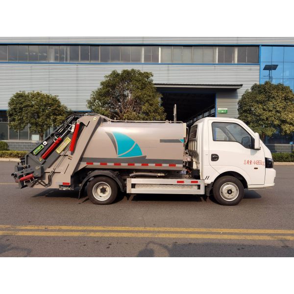 Effortless Waste Management Solution Pure Electric Dongfeng L5041ZYSBEV Compression Garbage Truck for Custom's Requirement