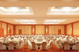 China Commercial Furniture Movable Operable Partition Walls 500 - 1200 Mm Width wholesale