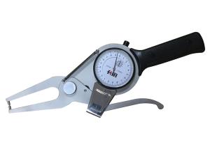 China Small Throat Type 0-20mm Outside Dial Caliper Gauge With 0.01mm Graduation wholesale
