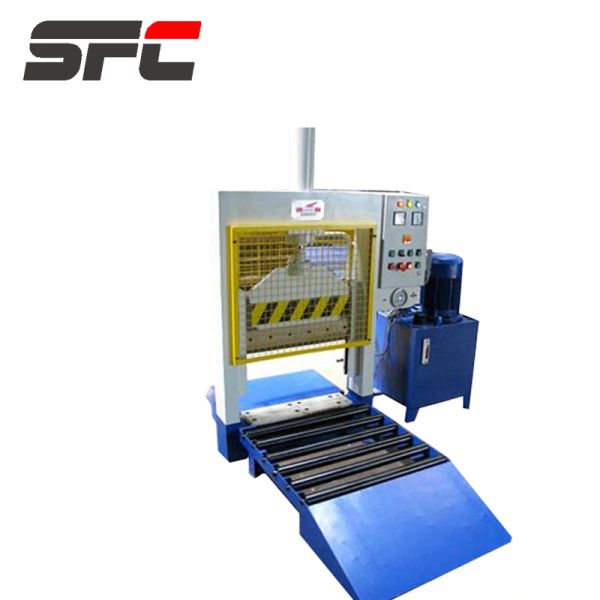 PLC Controlled Rubber Cutting Machine with Multiple Cutting Stations and Customizable Angles for Rubber Bale Cutter