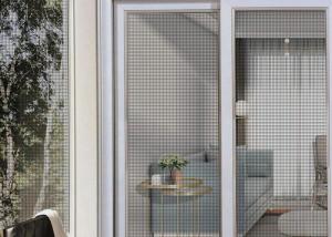China RTM 75gr Fiberglass Fly Screen , 30m Fiberglass Mosquito Mesh wholesale