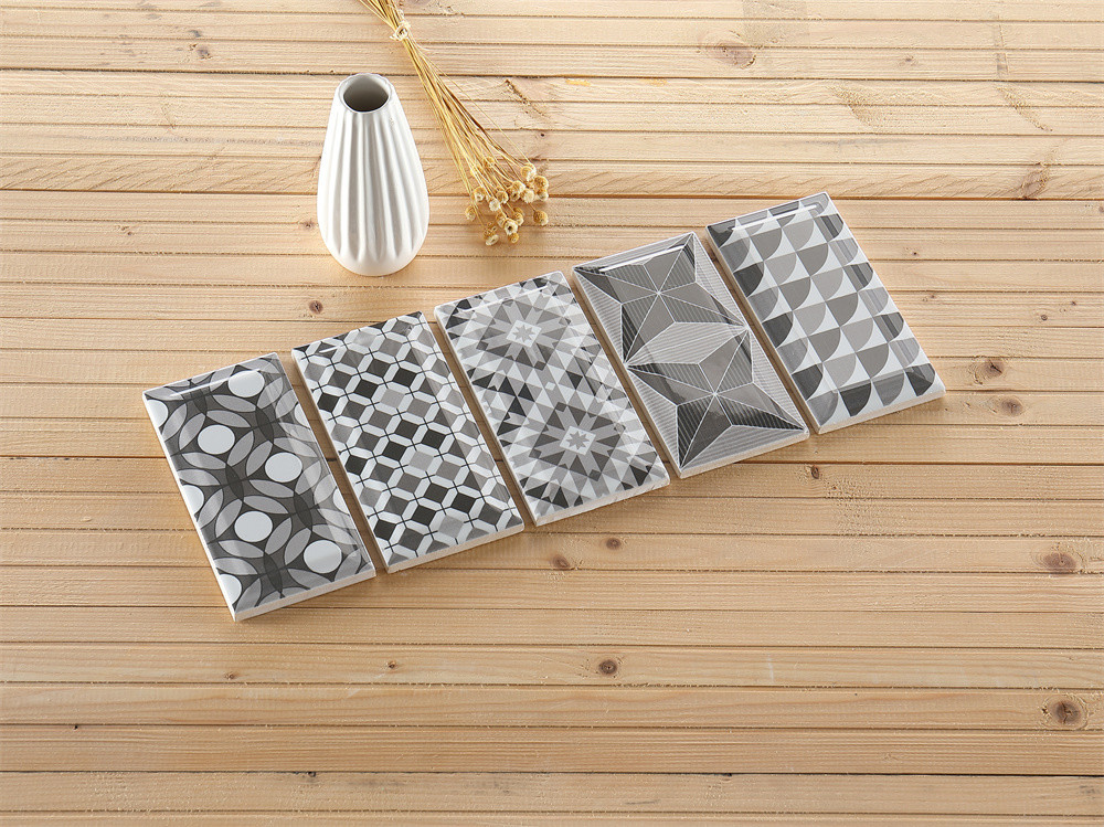 Gray 75x152mm ISO 9001 Indoor Wall Bread Tiles For Kitchen and Bathroom