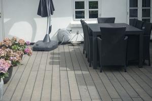 China Waterproof WPC Deck Flooring Eco - friendly With Natural Wood OEM / ODM wholesale