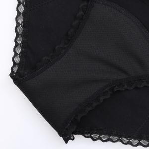 China Fashion lace design Menstrual Panties Plus Size Women Soft Anti-bacterial Period Panties 4 layer period panties on sale
