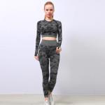 OEM Fabric Seamless Yoga Sets Antibacterial Ribbed Activewear Set